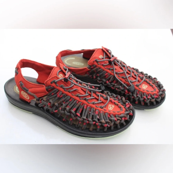 Keen Red and Black Men's Sandals - Picture 10 of 14